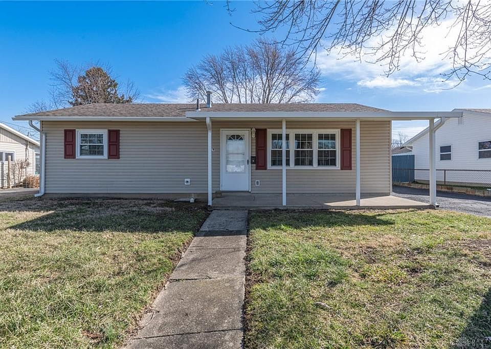 1st image of 219 Thoreau Ln