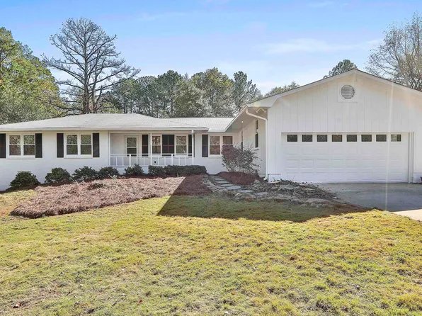 64 Allgood Rd, Newnan, GA 30263