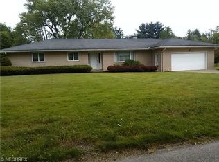 801 Wilkinson Ave, Youngstown, OH 44509