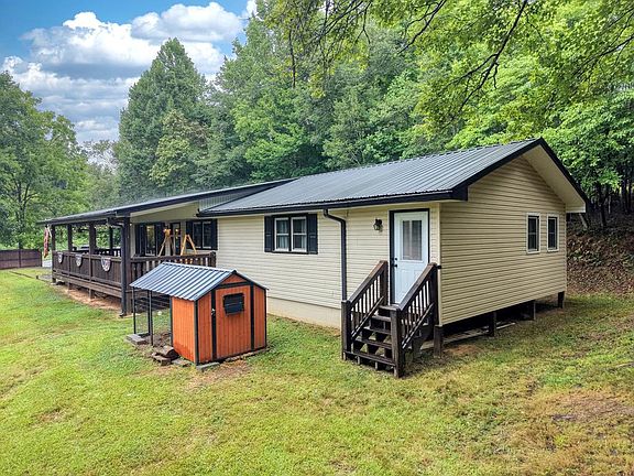4th image of 881 Aska Rd