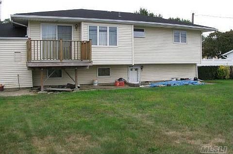 1st image of 13 Russell Ct