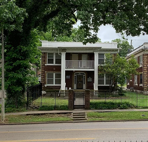 1011 Peabody Ave Photo 1