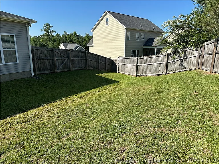 498 New Castle Ln — Photo 41