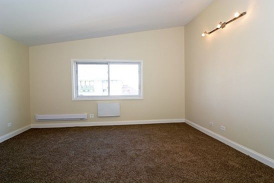 5th image of 5858 W Fullerton Ave APT 105
