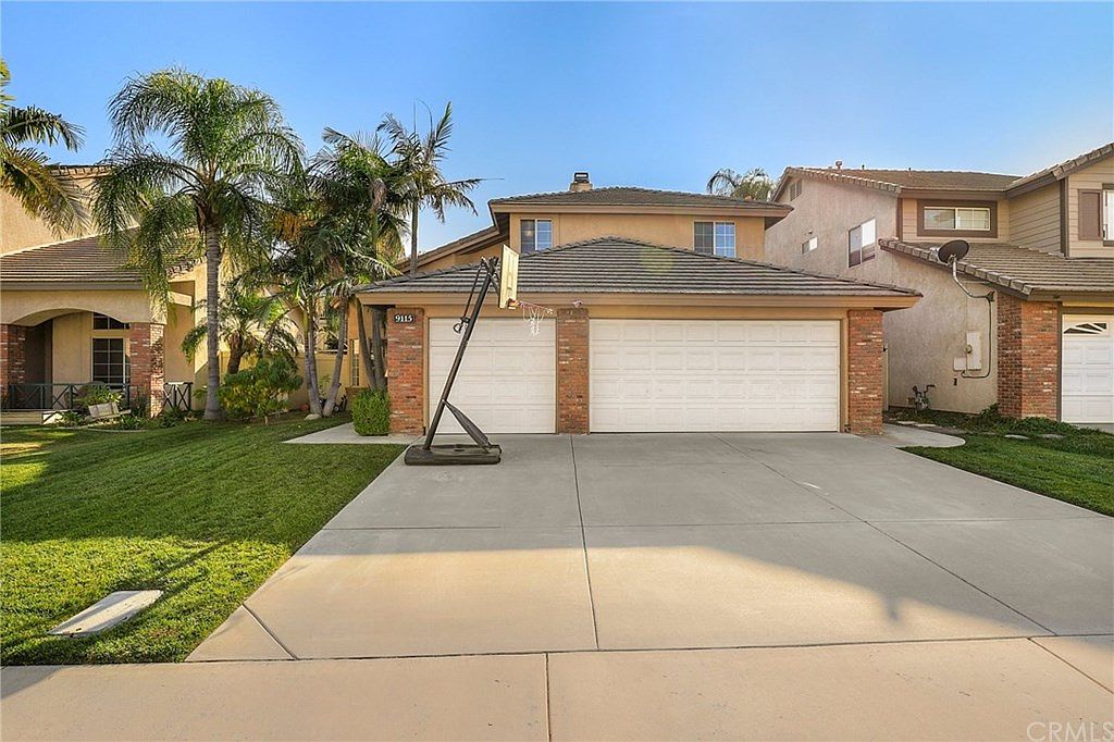 ERI⭐︎　NV22201 9115 Desert Acacia Ln, Corona, CA 92883 | Zillow