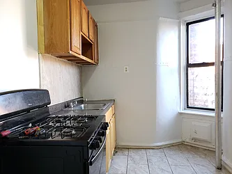 Rented by Signature Property Realty
