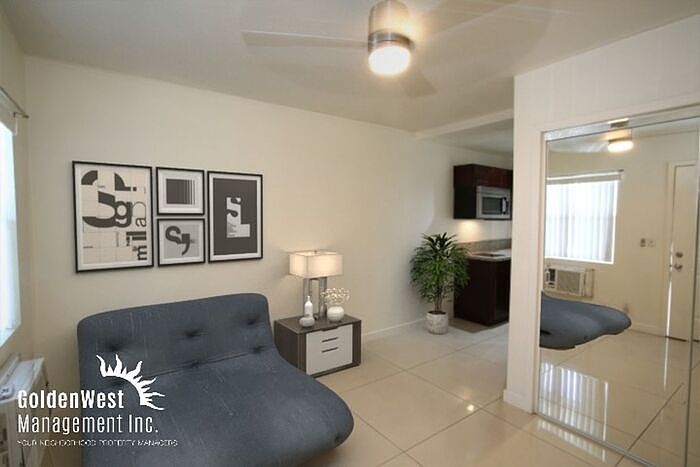 1st image of 1401 E Carson Ave #5
