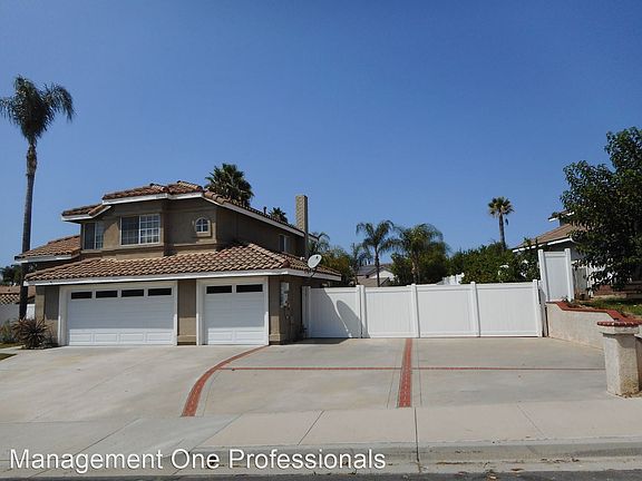 2nd image of 40653 Alondra Dr