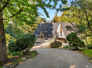 11620 SE 45th Pl, Bellevue, WA 98006