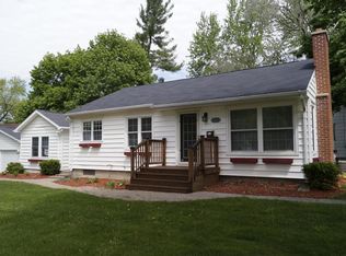 122 E Mary St, Belding, MI 48809