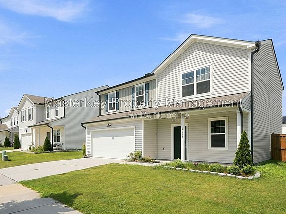 2nd image of 3537 Polygon Pl