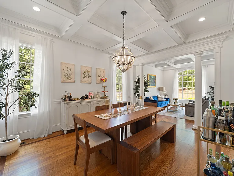 7517 Henson Forest Dr — Photo 5