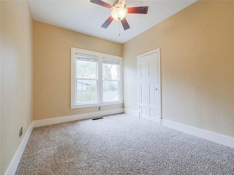 4616 Swiss Ave #B — Photo 15
