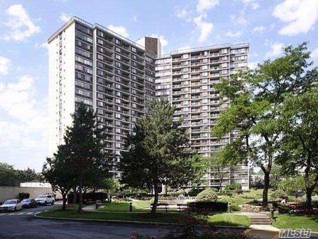 1st image of 1 Bay Club Dr APT 3S