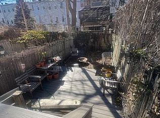 336 14th St APT 1R, Brooklyn, NY 11215