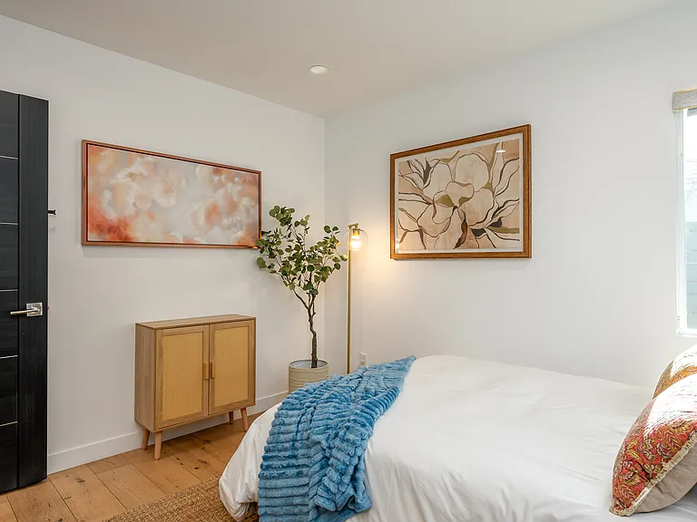 4146 Beethoven St — Photo 31