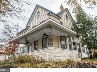 137 Maple Ave, Westville, NJ 08093