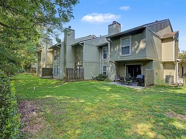 6350 Hawthorne Ter — Photo 39