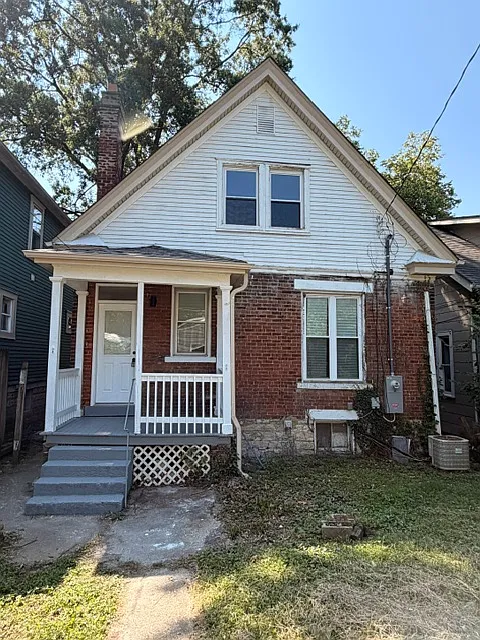 2 bed, 750 sqft, $1,700 — Photo 2