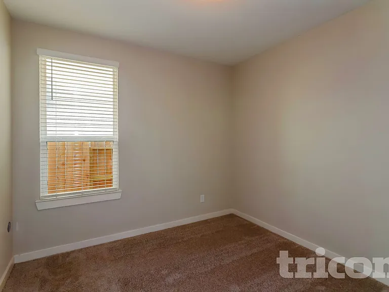 23631 Gibson Forest Dr — Photo 13
