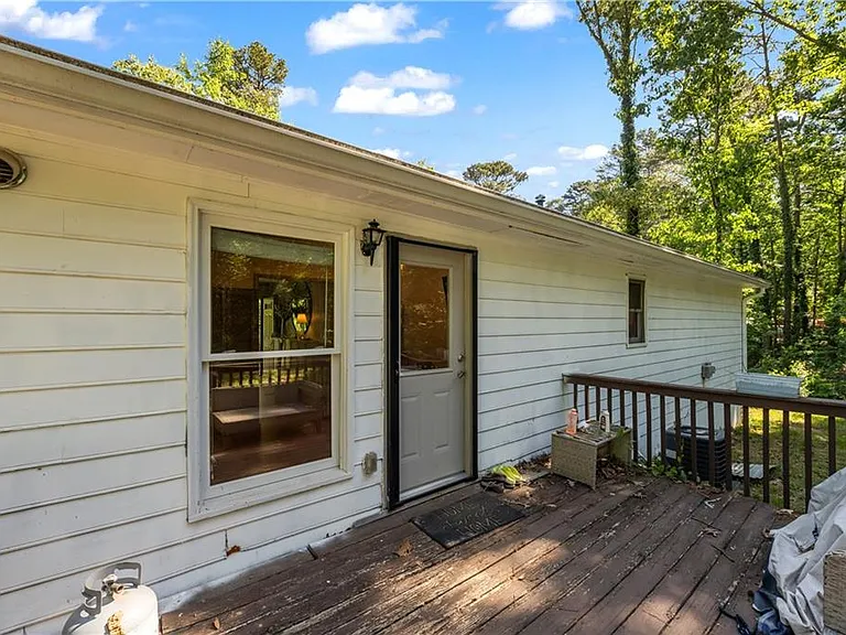 5712 Port Dr — Photo 32