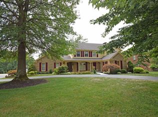 7285 Woodcroft Dr, Cincinnati, OH 45230