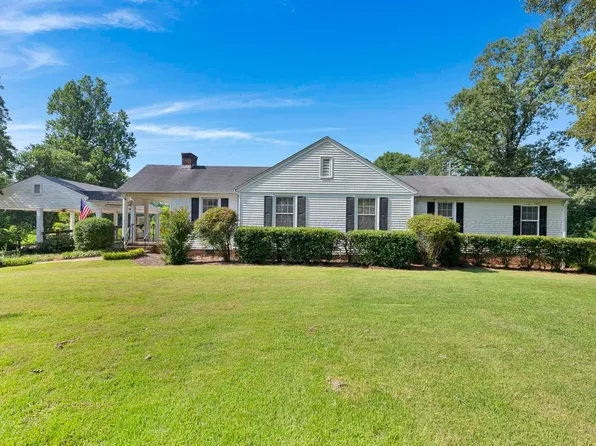 403 Southridge Rd, Jasper, AL 35504