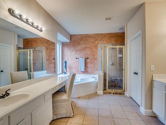 5th image of 1609 Redcedar Dr