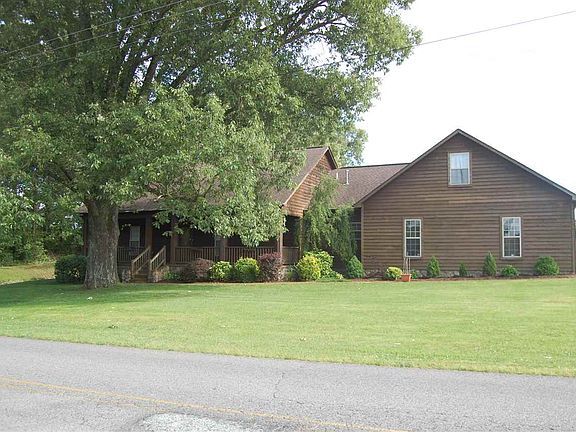5th image of 398 Oakleigh Dr