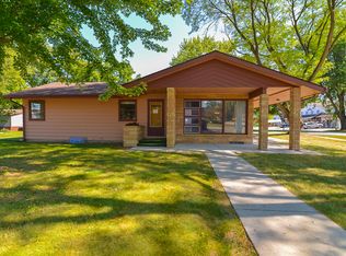 305 N Albany St, Spring Green, WI 53588