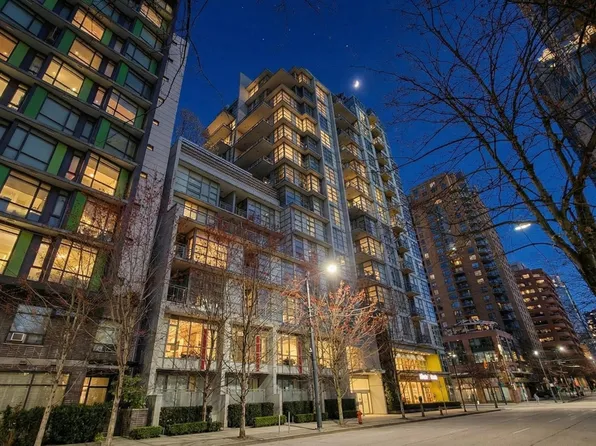 1205 Howe St #1202, Vancouver, BC V6Z 0B2
