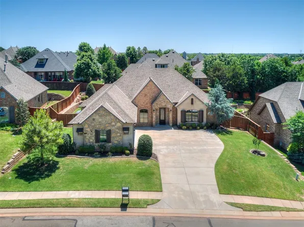 2700 Cattle Dr, Edmond, OK 73034