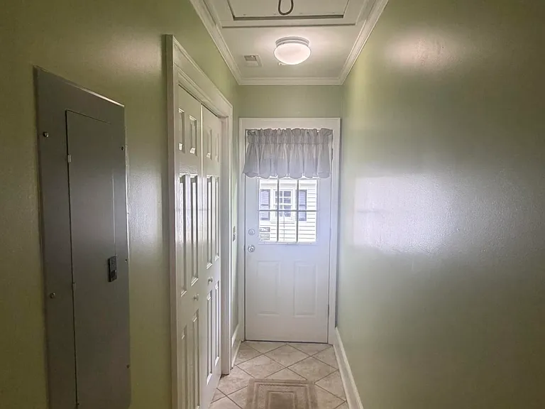 213 Haynsworth St — Photo 13