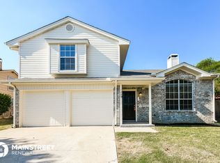 1229 Nelson Pl, Burleson, TX 76028