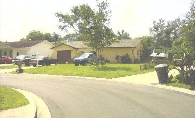 1st image of 175 Avon Dr