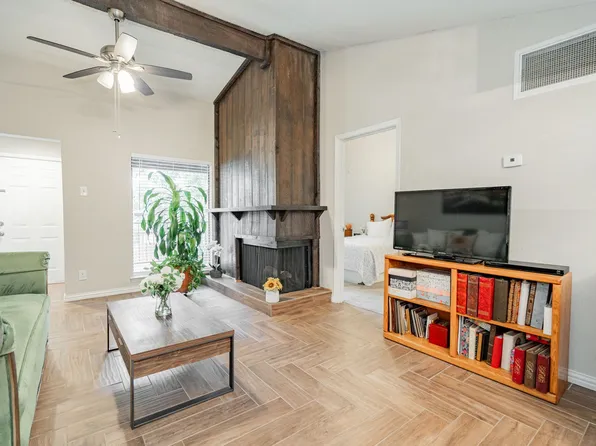 7152 Fair Oaks Ave APT 2200, Dallas, TX 75231