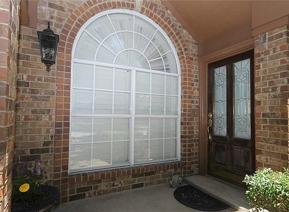 2nd image of 6429 White Oak Dr