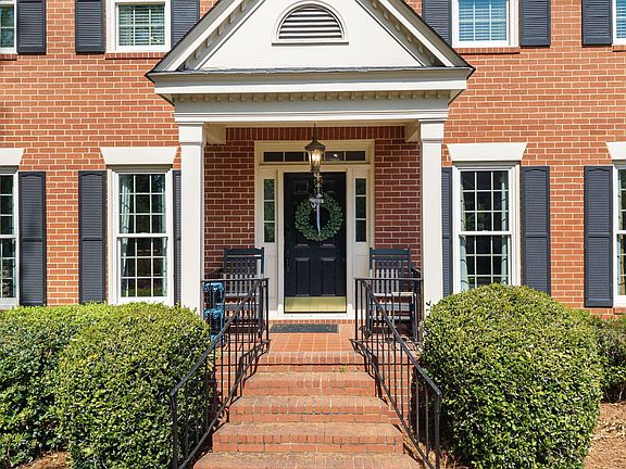 3rd image of 3762 W Lake Drive