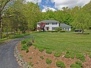 33 Heather Ln, Sparta, NJ 07871
