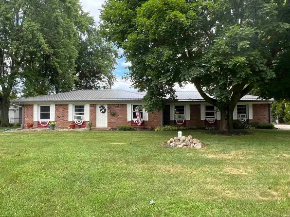 22147 Seneca Dr, Goshen, IN 46526