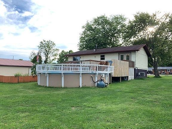 4th image of 113 Meadow Ln