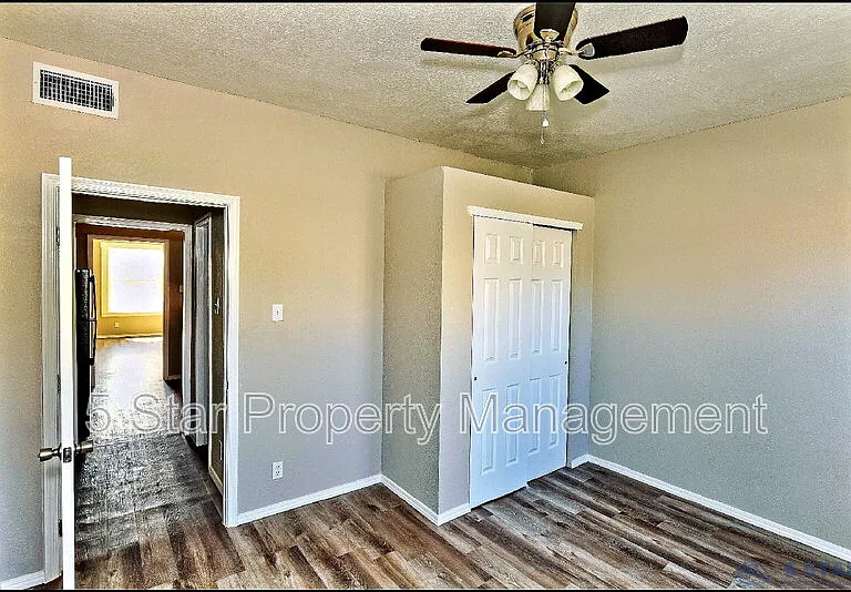 615 Arizona Ave #2 — Photo 19
