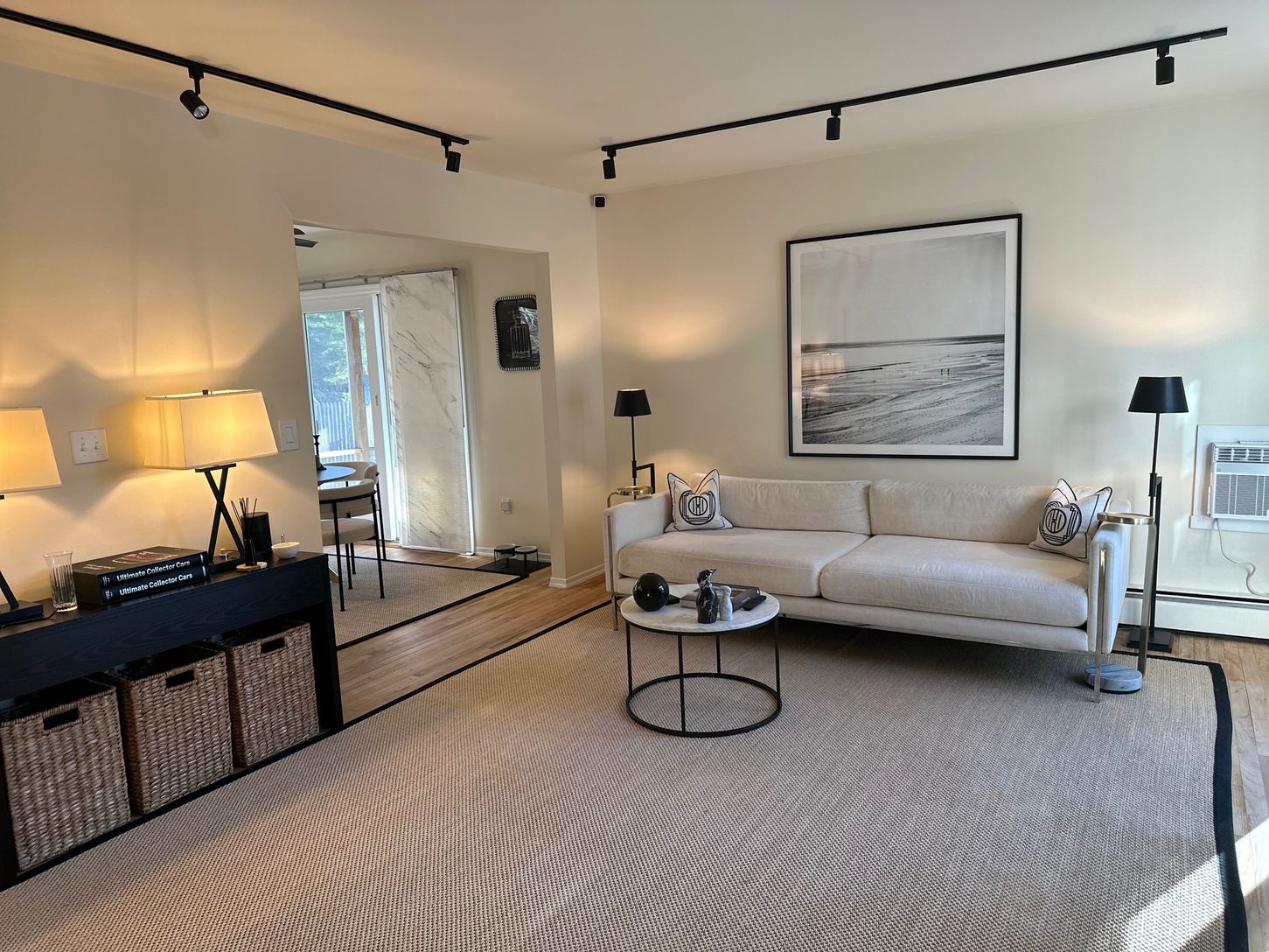  Main floor living room