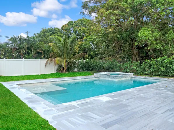 219 NW 14th Avenue, Delray Beach, FL 33444