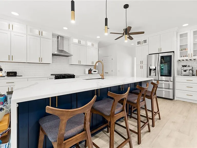 790 Milton Oaks Dr — Photo 19