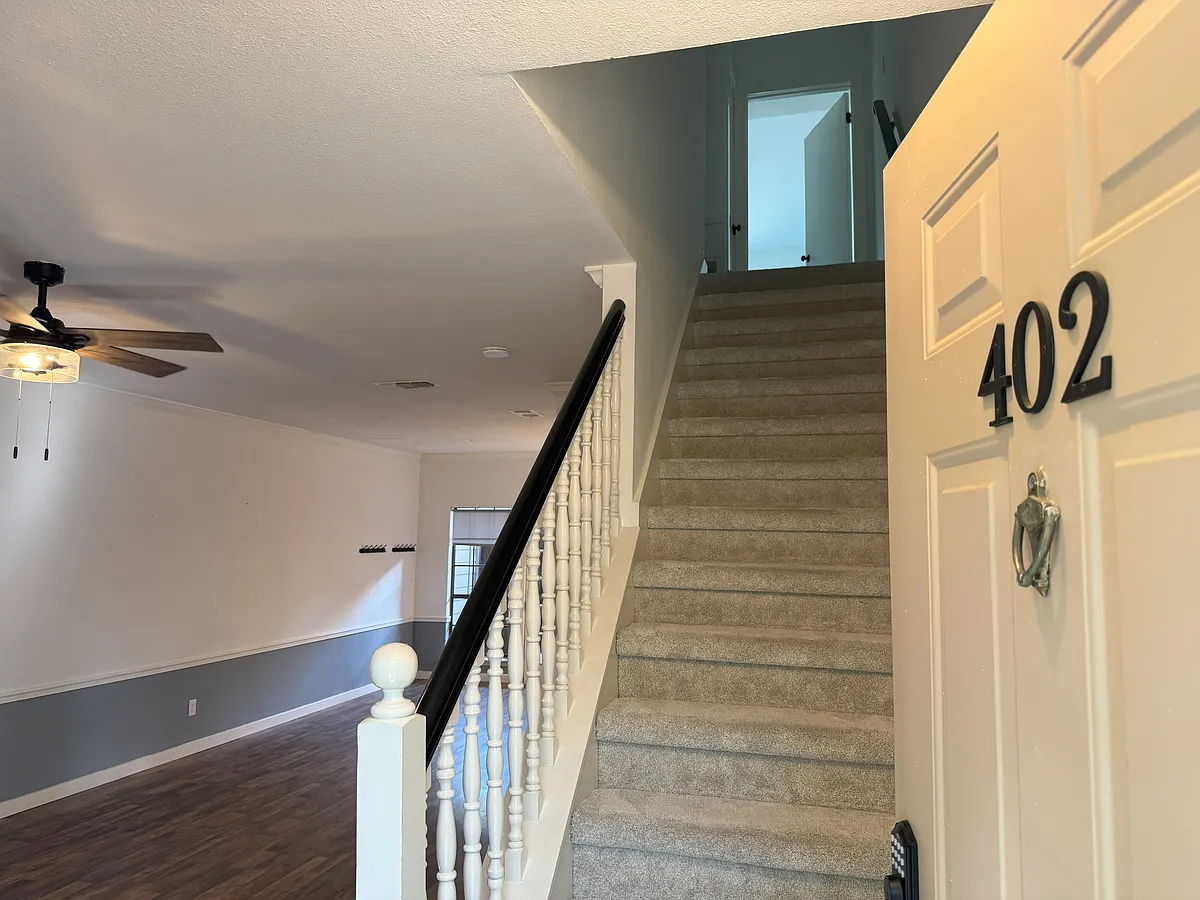 Building Photo - 14333 Preston Rd #402