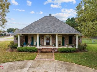 2020 Pine Ridge Way, Benton, LA 71006