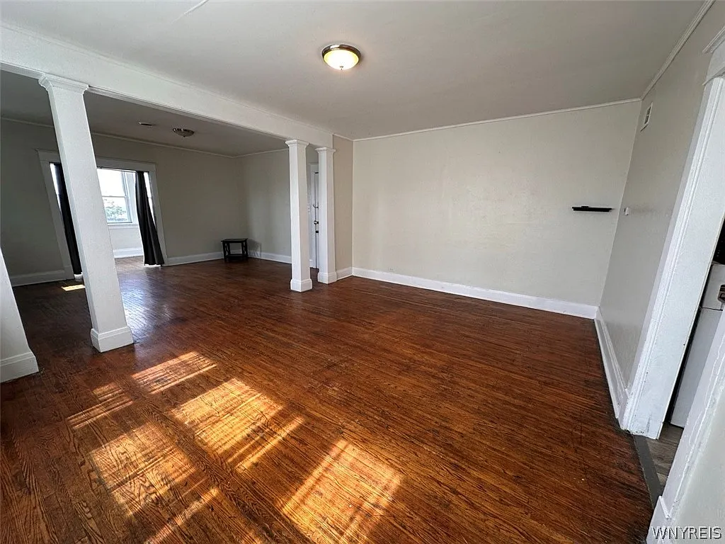 2 bed, 1.0 bath, 1130 sqft, $1,450 — Photo 4