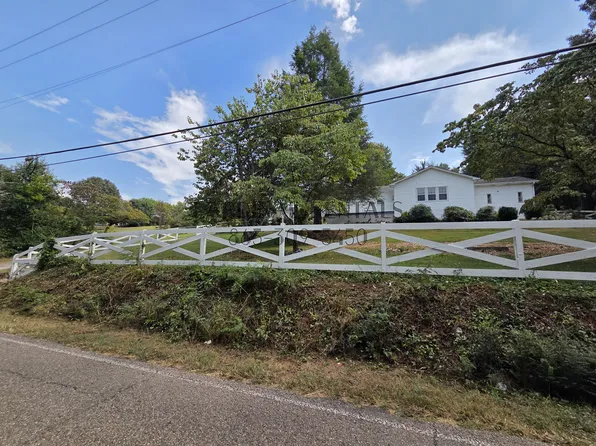 3112 Crenshaw Rd, Knoxville, TN 37920