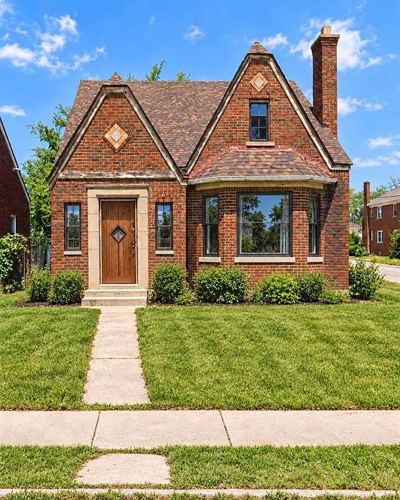 4000 Tyler St